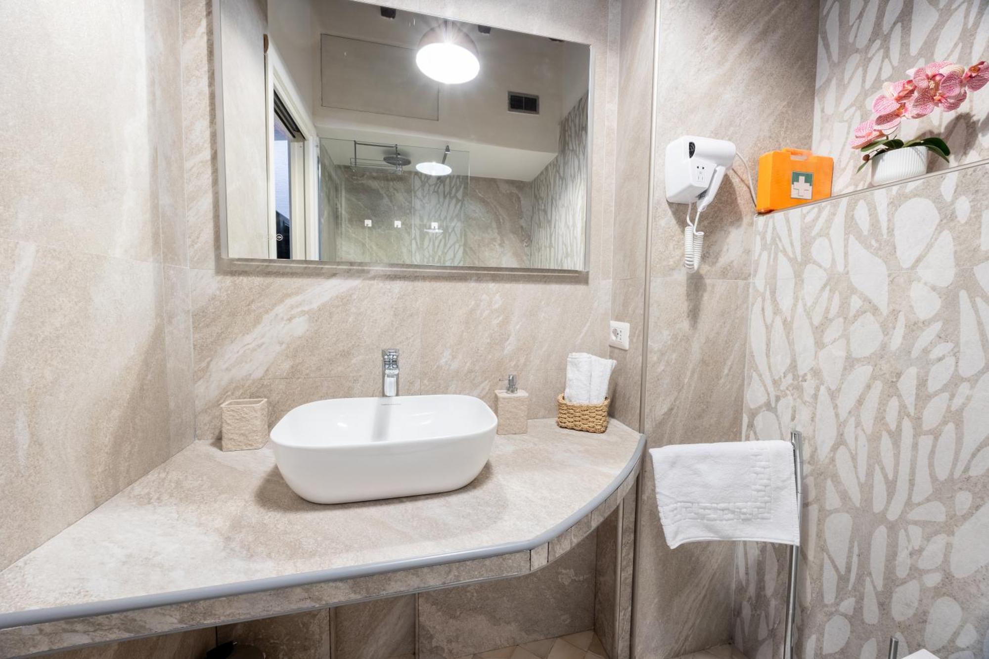 Mb Suites Corso Rom Eksteriør billede